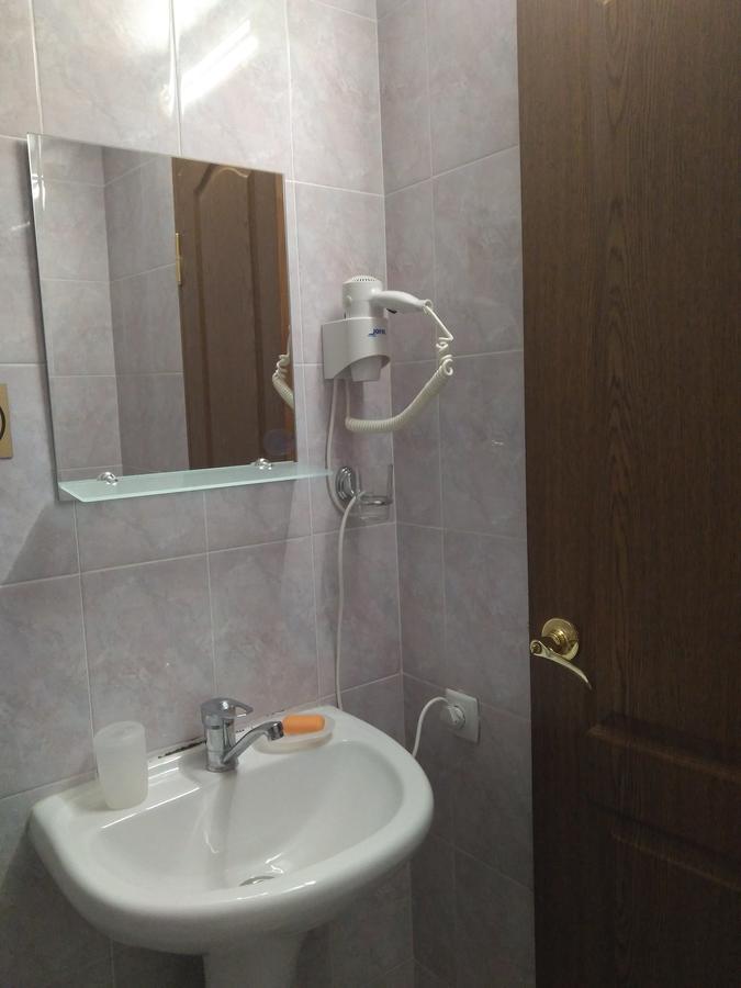 Guest House Zvanba 가그라 외부 사진
